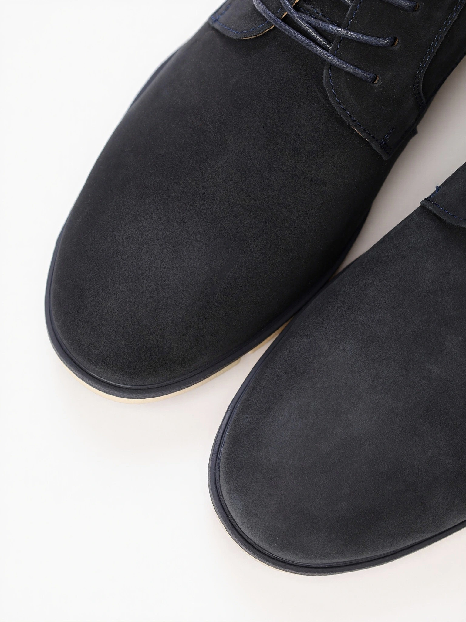 Туфли-дерби темно-синего цвета со шнуровкой